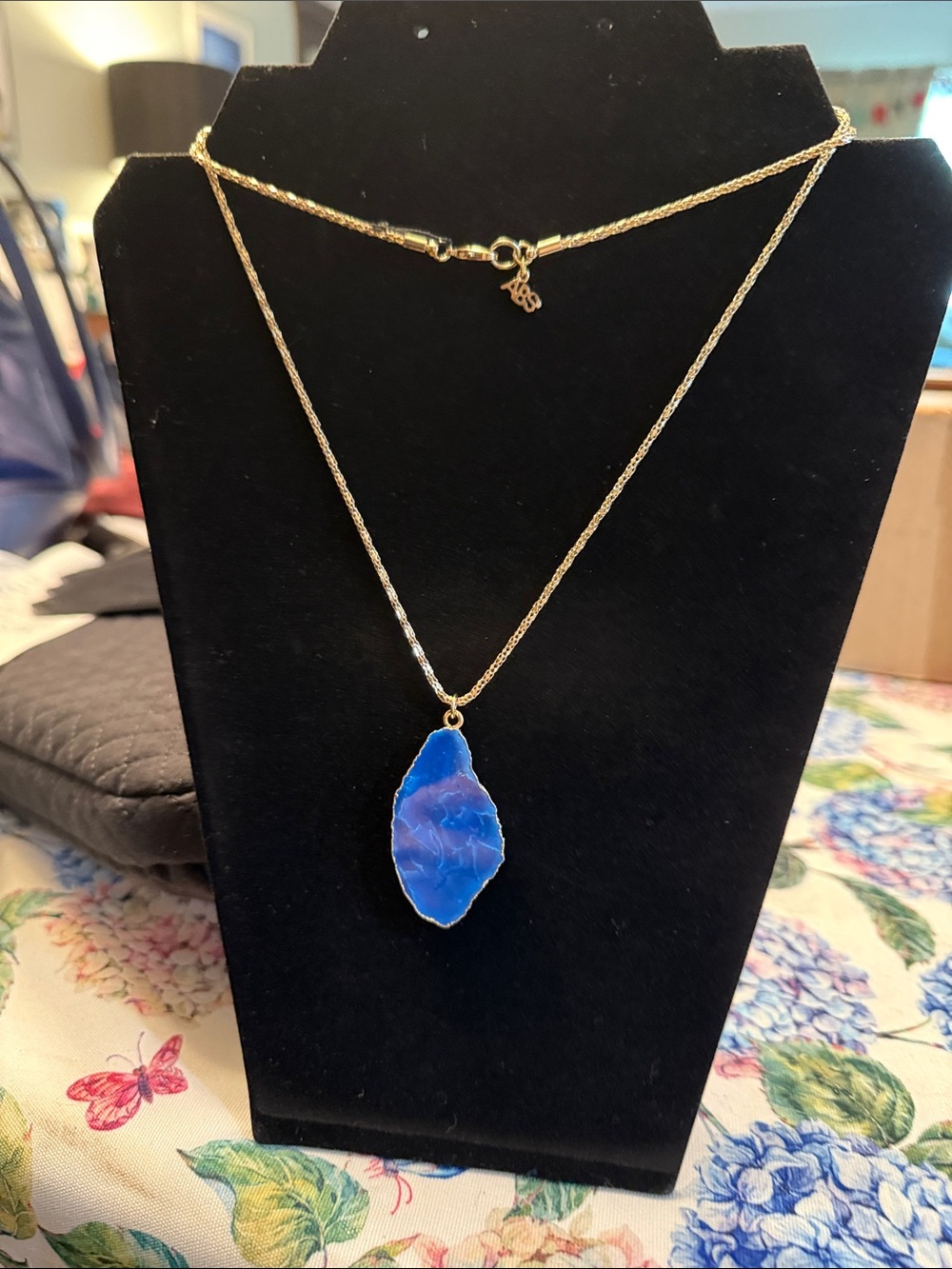 Francesca's Collections Gold-Tone Necklace with Vibrant Blue Agate Pendant